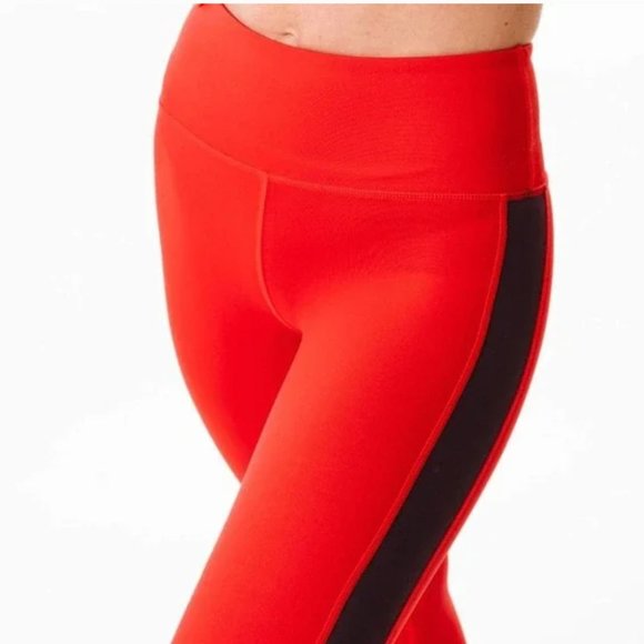 Zyia Red Royalty Strip Light n Tight Hi-Rise Crop 17" Leggings 14-16 - Picture 2 of 16